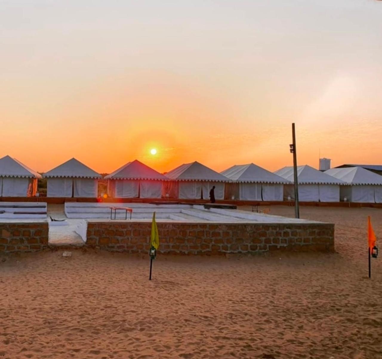 The Saffron Desert Camp Džaisalmér Exteriér fotografie